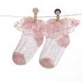 Chaussettes en dentelle pour bébé nouveau-né en coton bio peigné rose prix usine